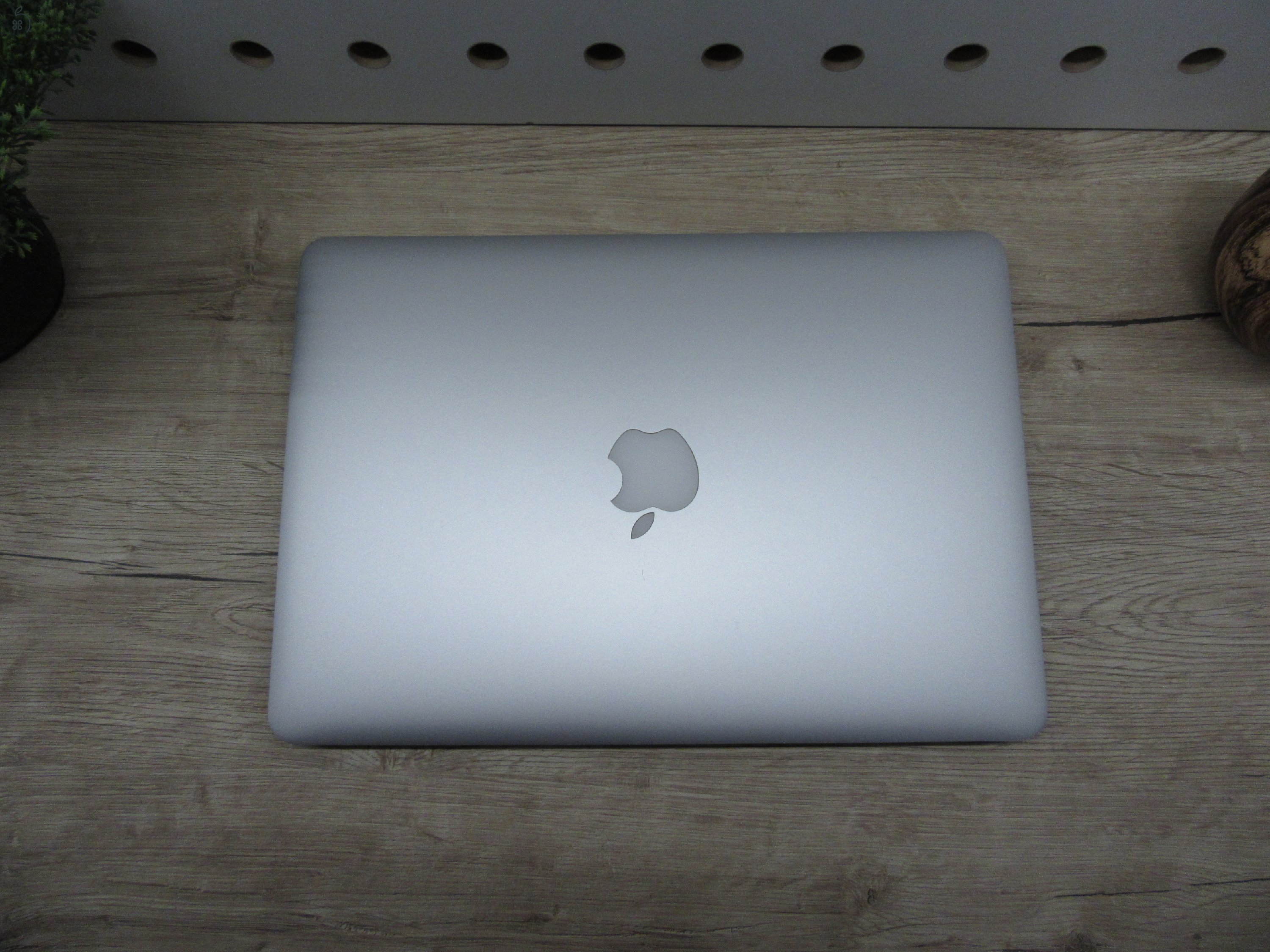 Apple Retina Macbook Pro 13 - 2012 - Használt, megkímélt