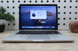 Apple Retina Macbook Pro 13 - 2012 - Használt, megkímélt