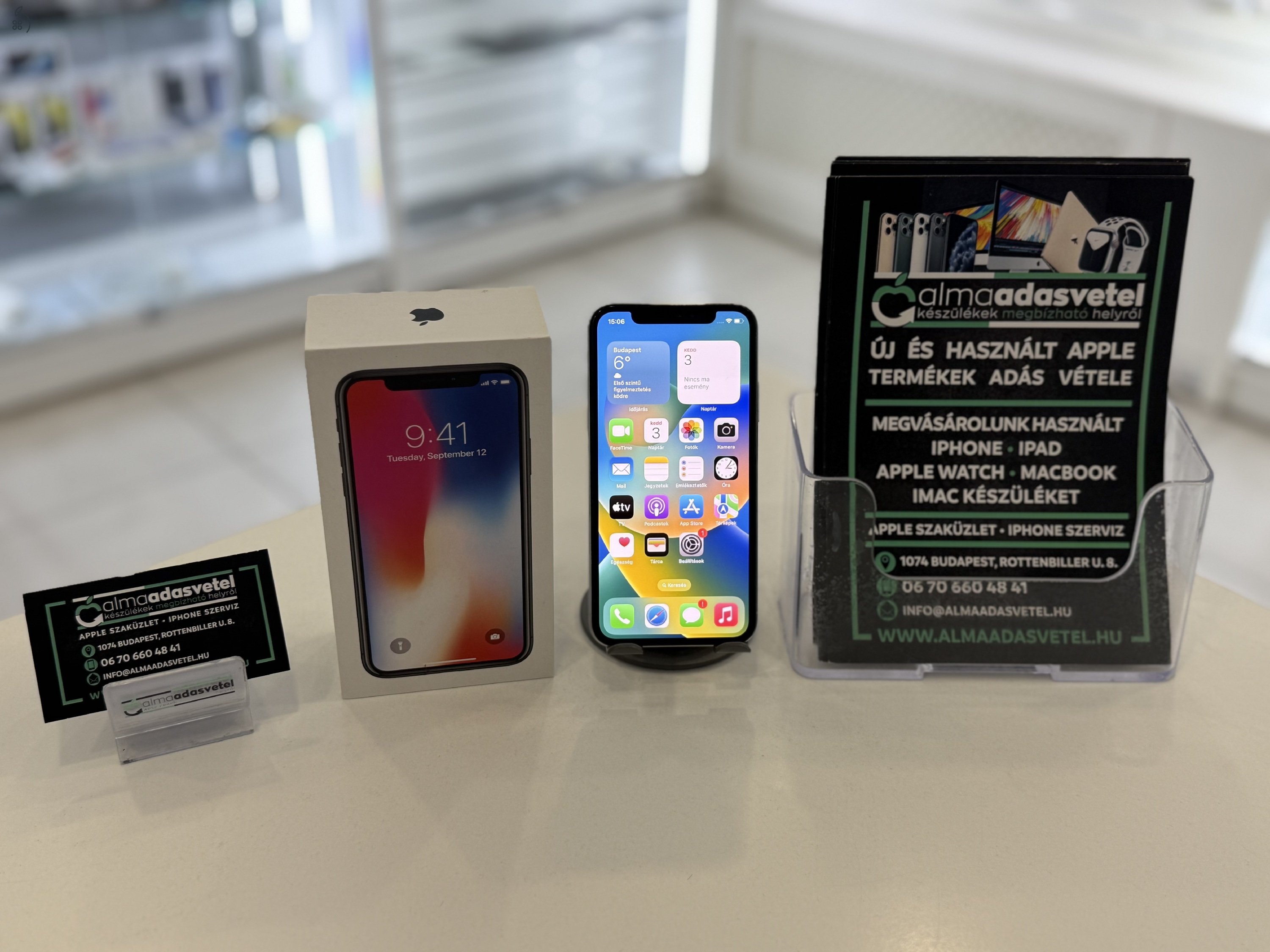 iPhone X 64GB Független Újszerű/1-3 hónap gar./Akku 100%/p3896