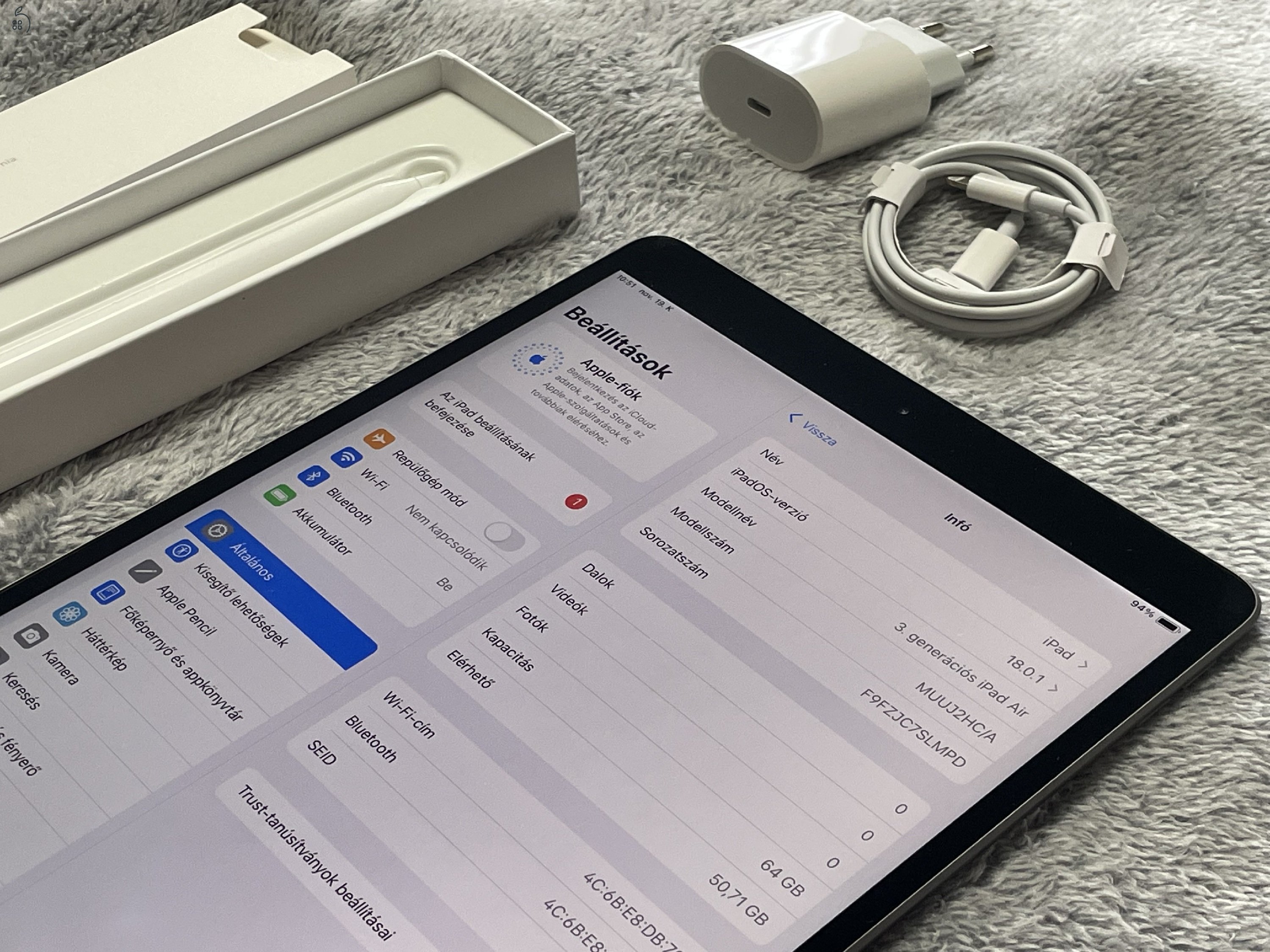 iPad Air 3 64GB WiFi + Apple Pencil (1th gen) megkímélt állapotban