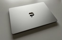 MacBook Air M2 13