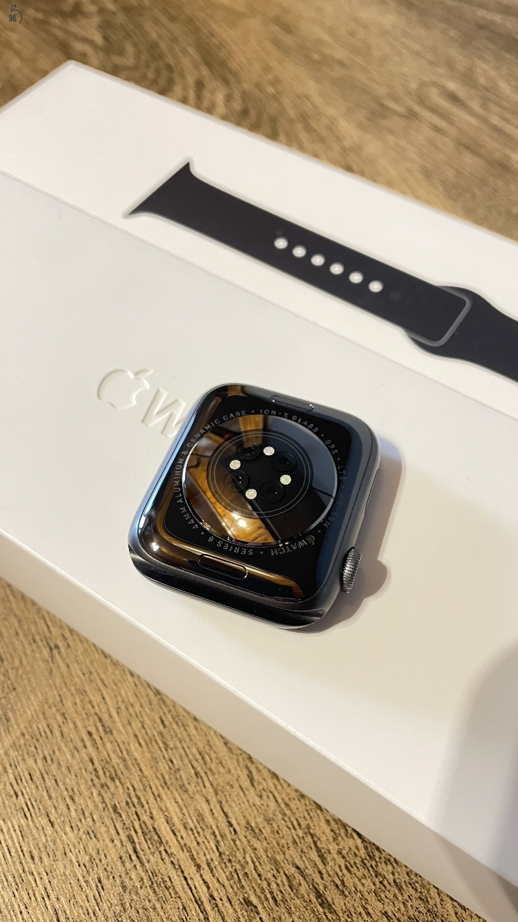 Apple Watch Series 6 GPS + Cellular