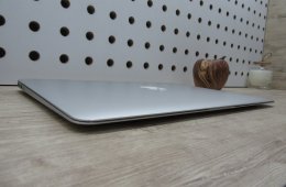 Apple Retina Macbook Air 13 - 2015 Early - Használt, megkímélt