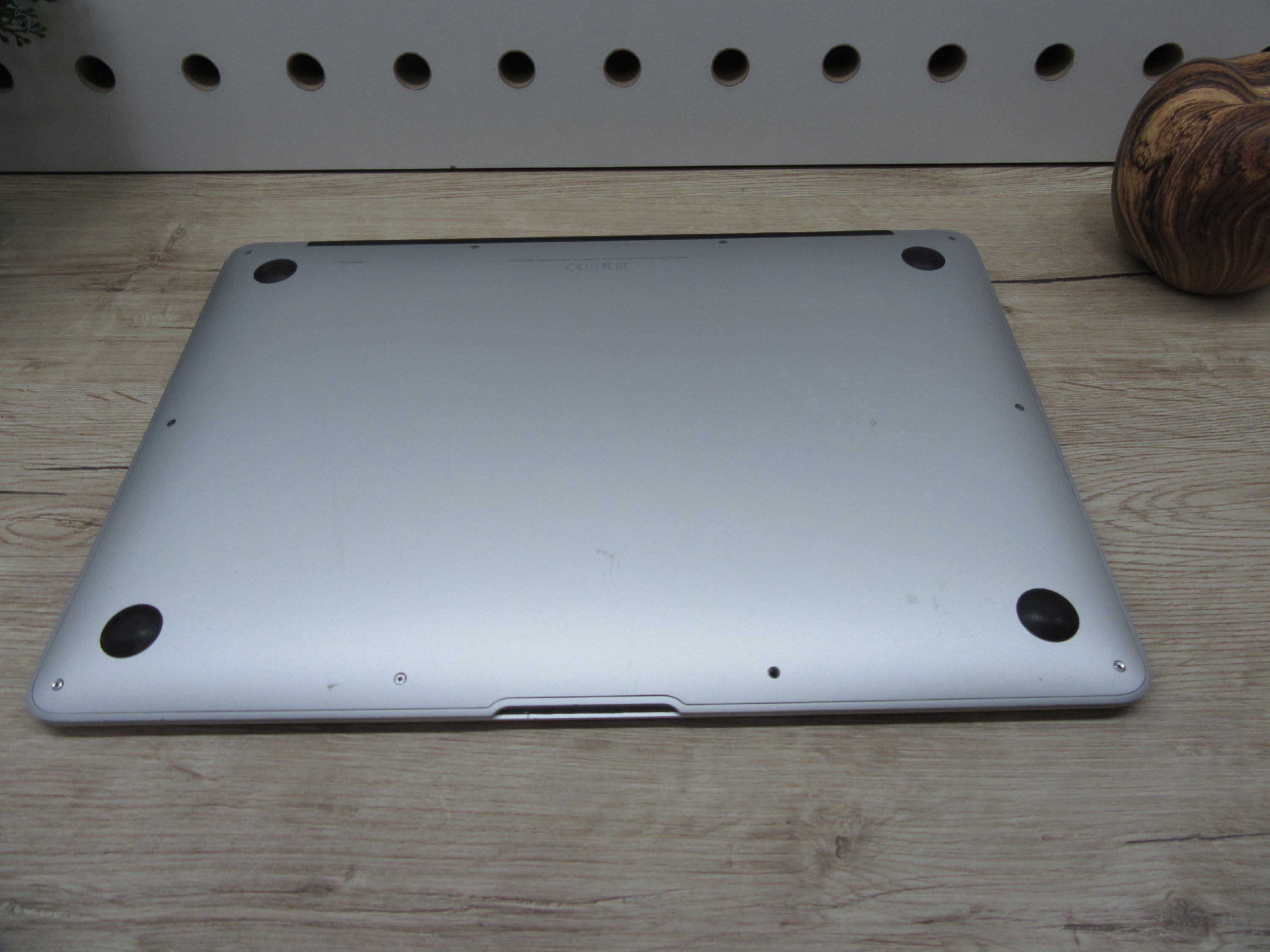 Apple Retina Macbook Air 13 - 2015 Early - Használt, megkímélt