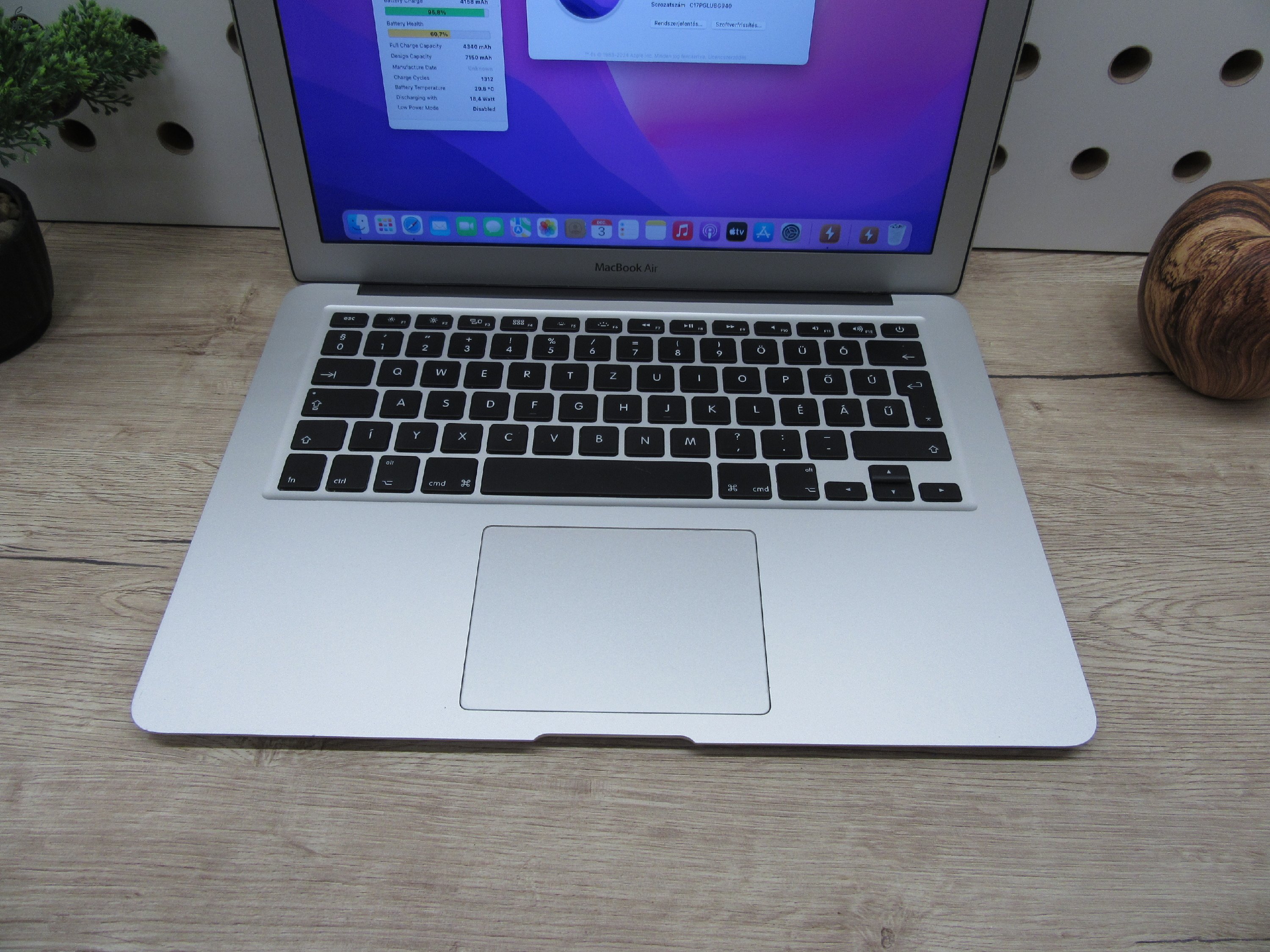 Apple Retina Macbook Air 13 - 2015 Early - Használt, megkímélt