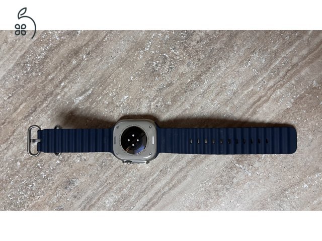 Apple Watch Ultra LTE sötétkék Ocean Band szíjjal