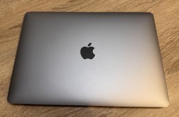 Macbook Air retina 2019