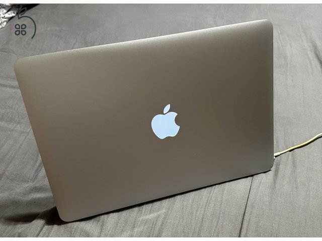 Eladnám szeretett MacBook Air-em