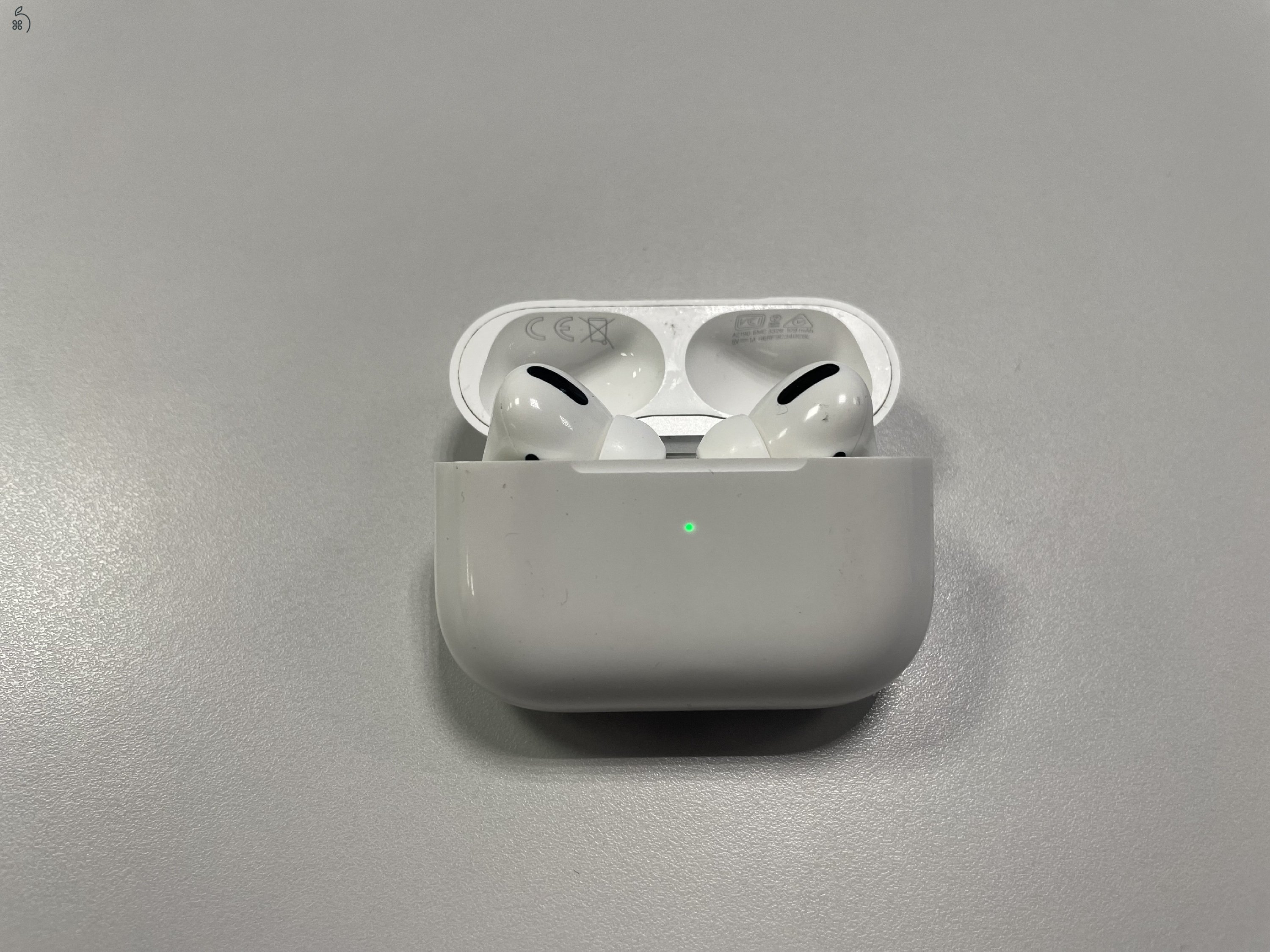 Airpods Pro 2021 (jobb oldal recseg)