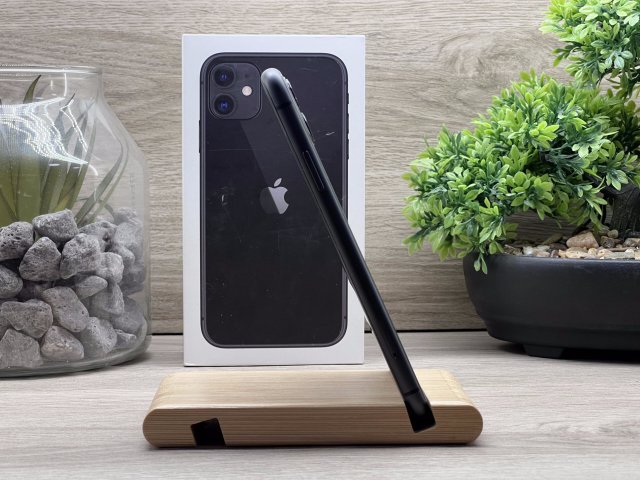 Hibátlan iPhone 11 Black 128GB 1 ÉV Garanciával Számlával Aksi 91%