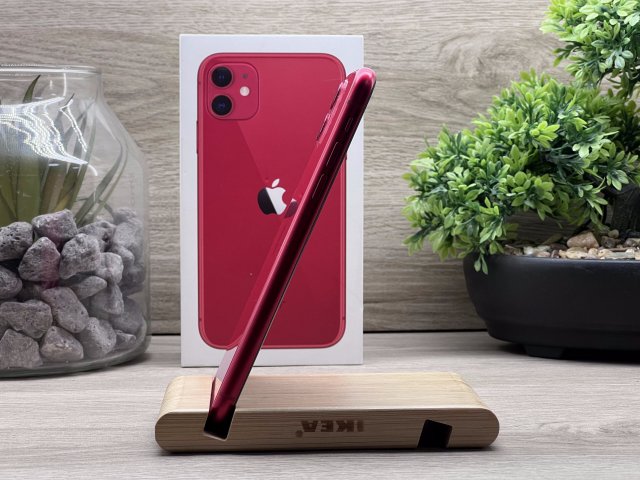 iPhone 11 Red 64GB 1 ÉV Garanciával Számlával Aksi 100%