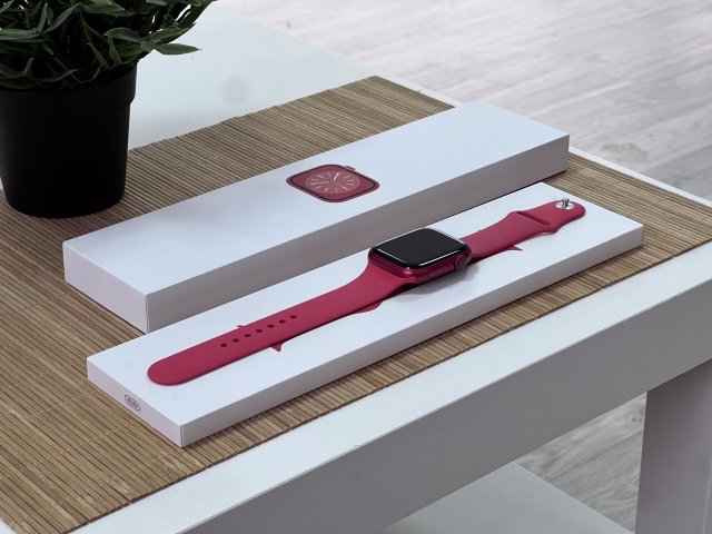 Hibátlan Apple Watch S8 Red 45MM 1 ÉV Garanciával Számlával