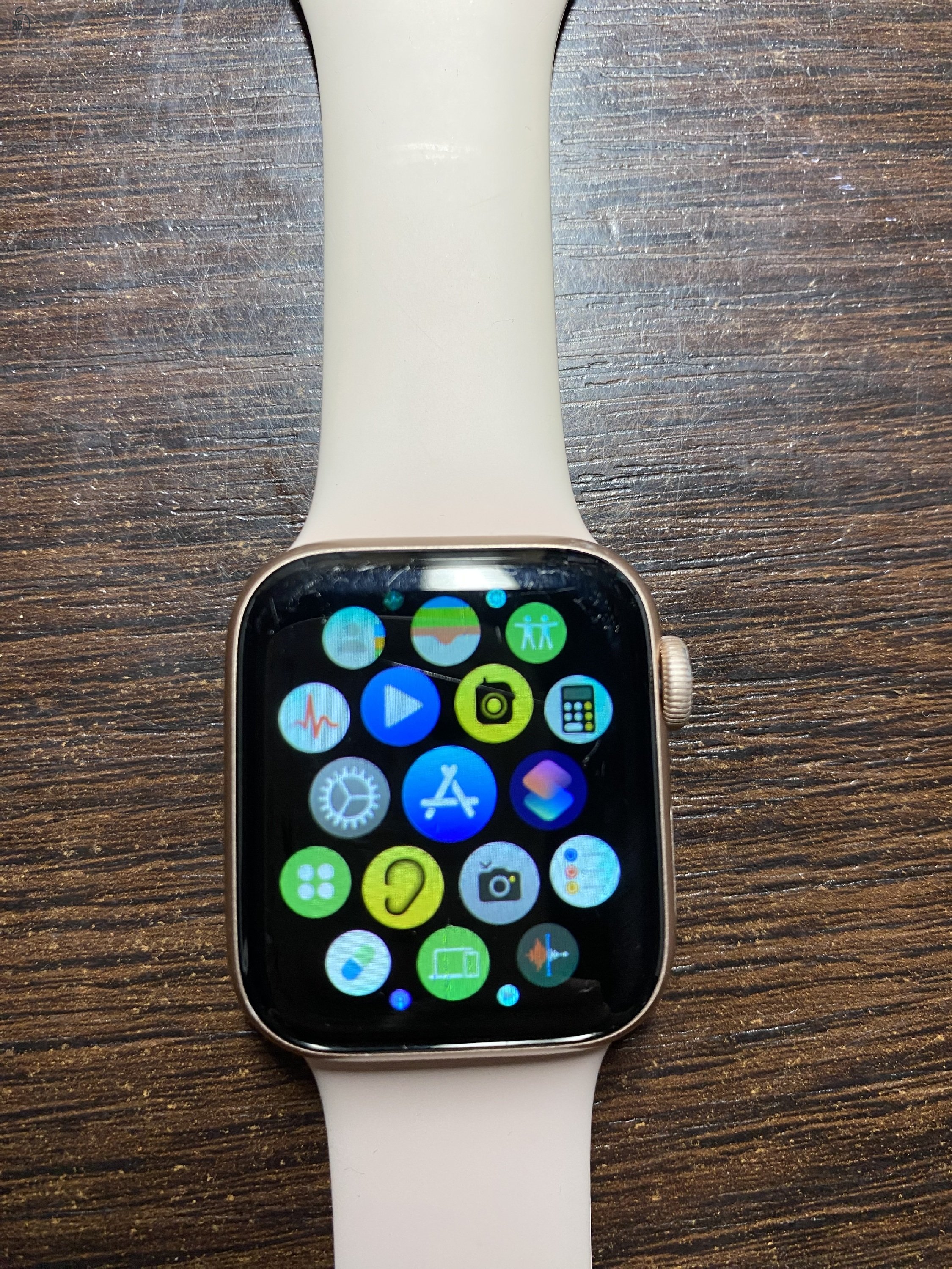 iWatch Series 4 40mm