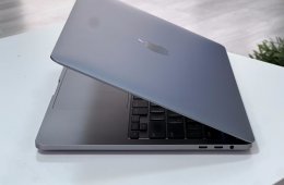 MacBook Pro 2020 13 512GB 1 ÉV Garanciával Számlával