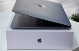 Hibátlan MacBook Air 2020 13 M1 256GB 1 ÉV Garanciával Számlával AKsi 95%