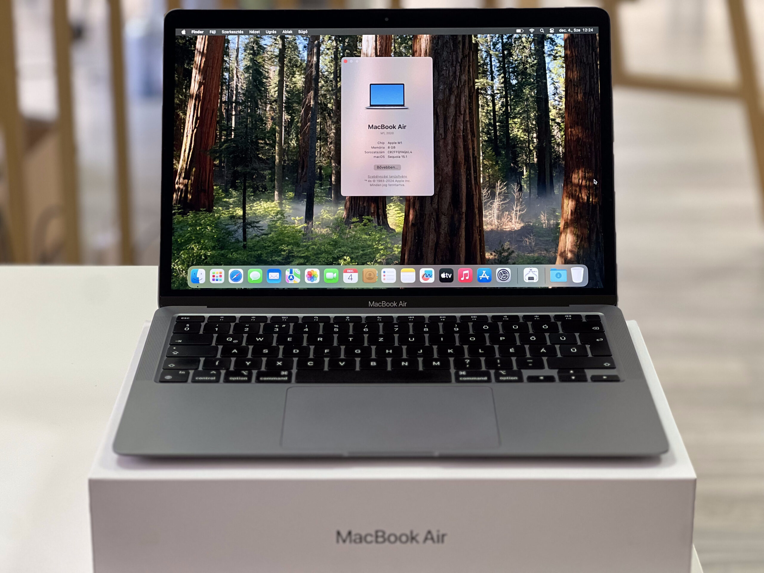 Hibátlan MacBook Air 2020 13 M1 256GB 1 ÉV Garanciával Számlával AKsi 95%