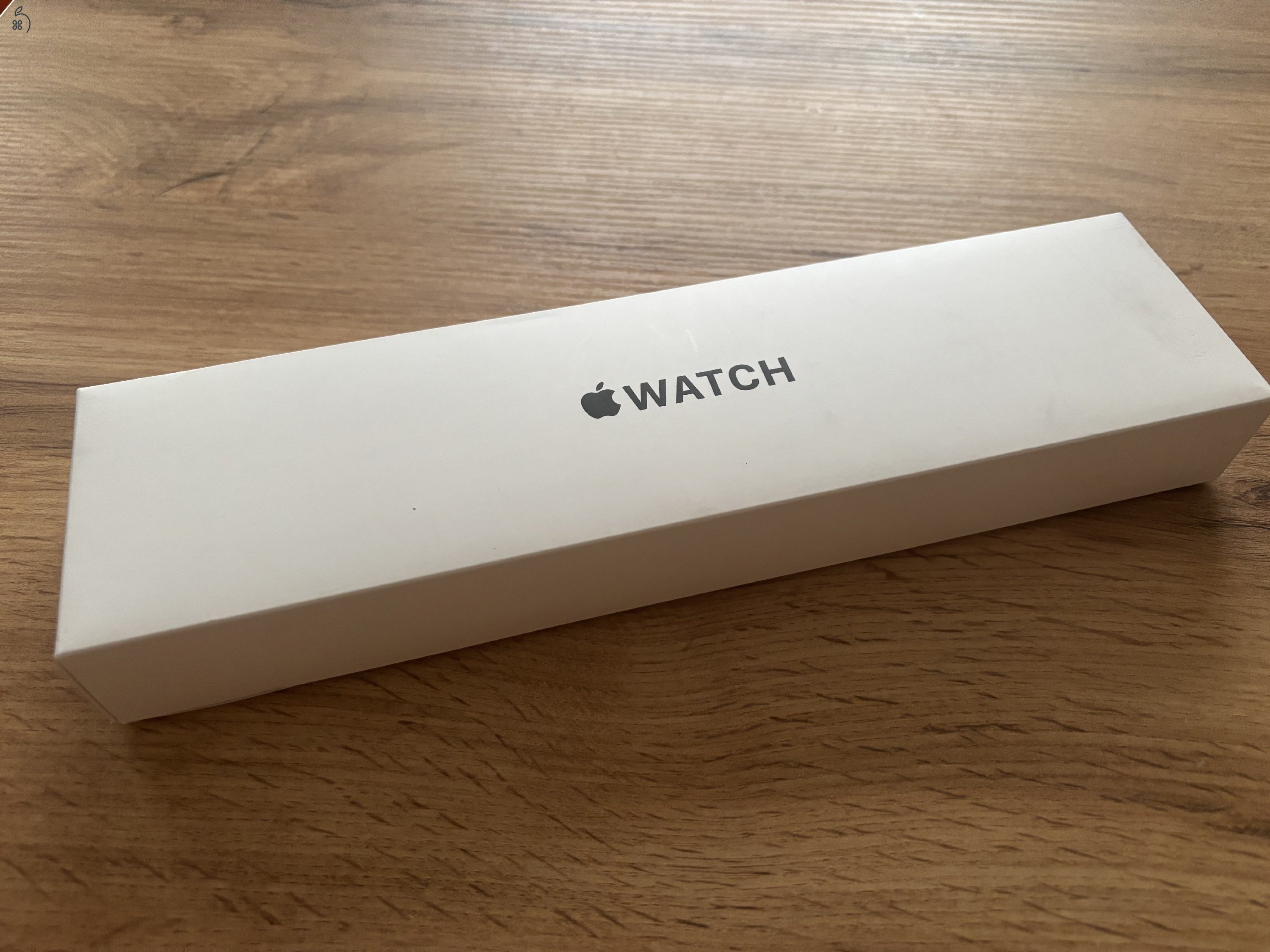 Apple Watch SE eladó