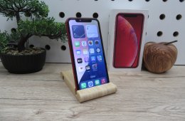 Apple iPhone Xr - Red - Használt