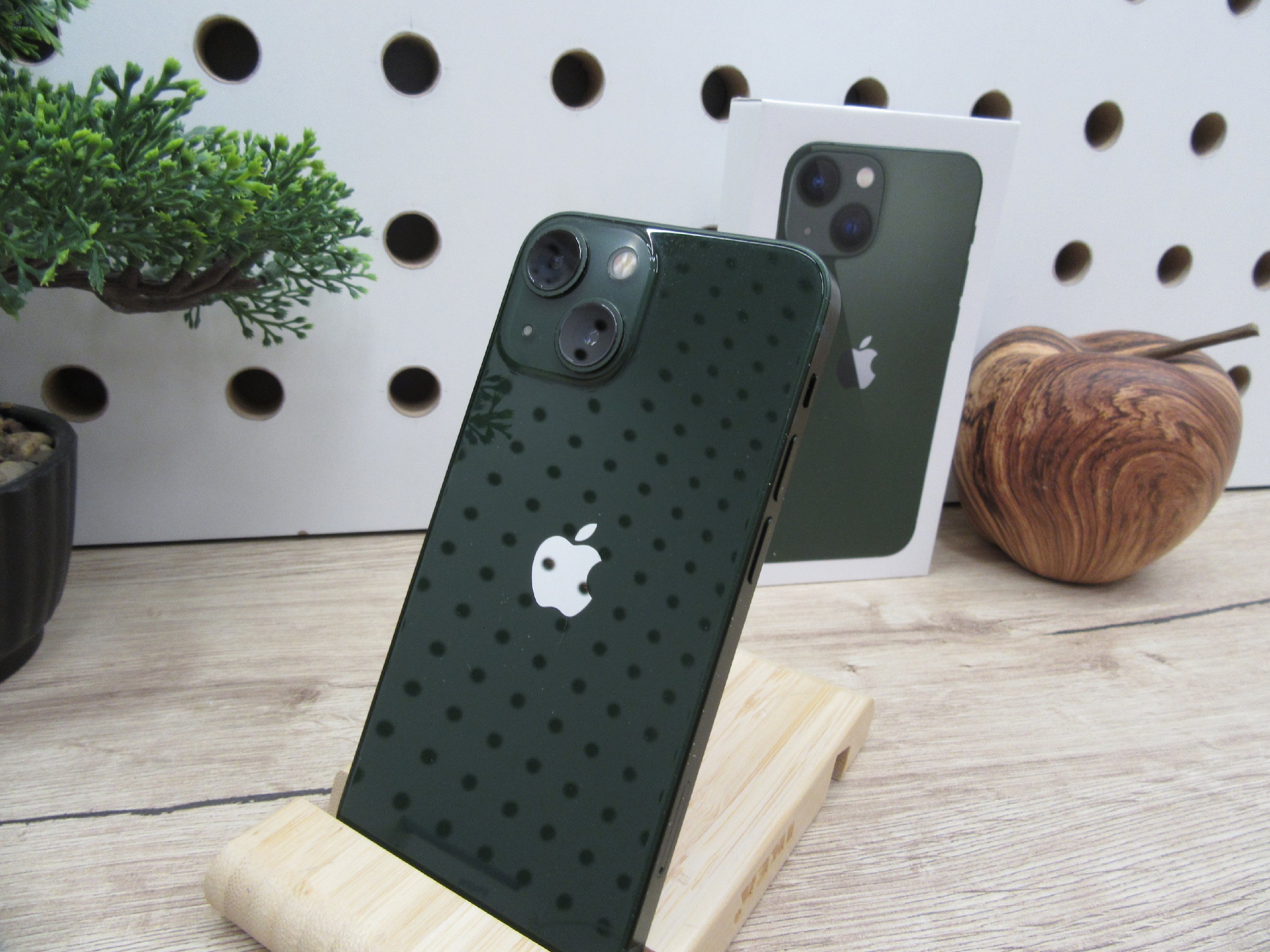 Apple iPhone 13 Mini - Green - Használt