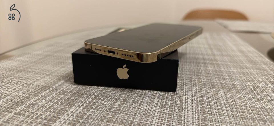 Gyönyörű állapotban lévő, arany Iphone 13 Pro