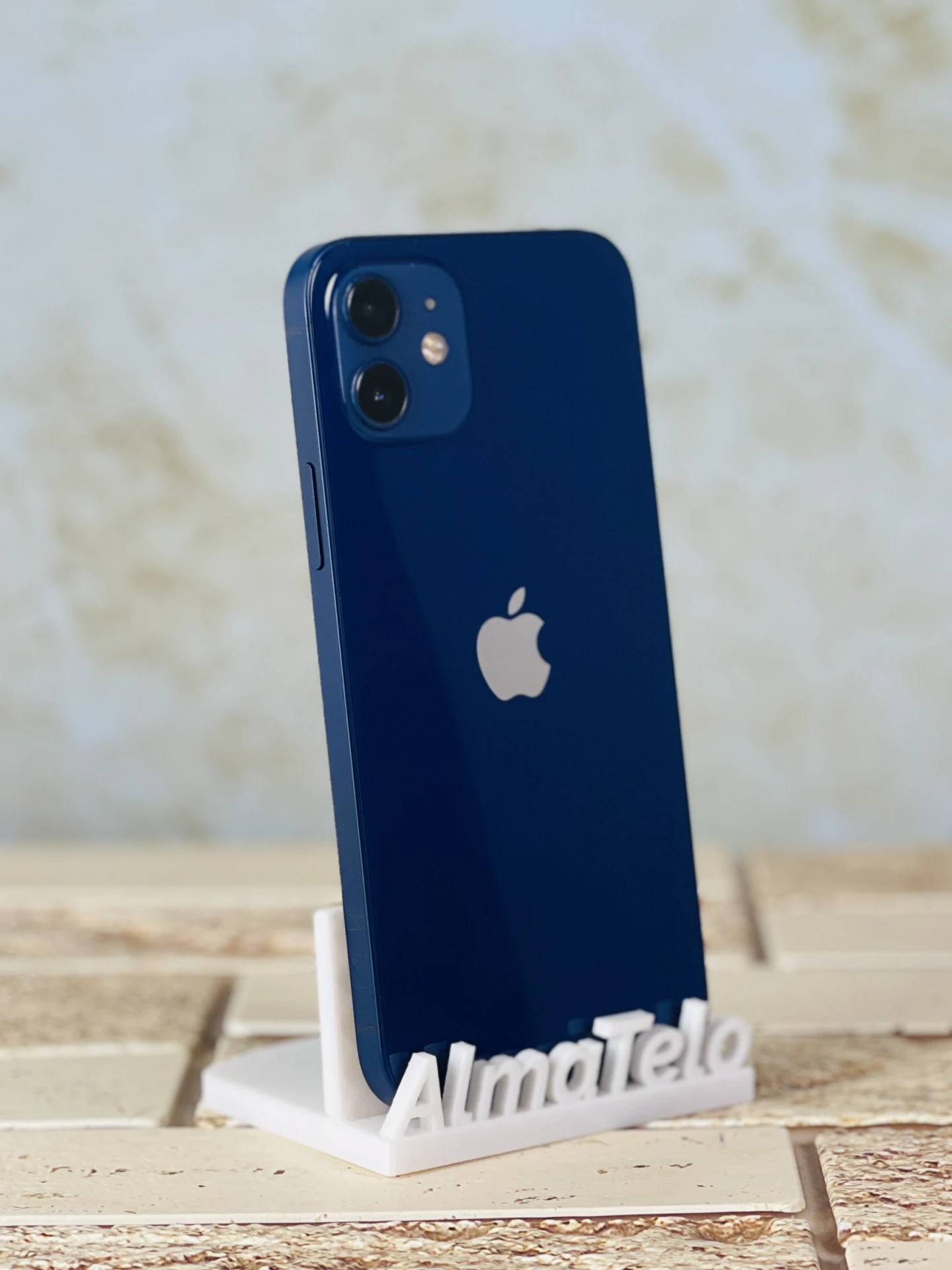 Apple iPhone 12 64 GB Blue szép állapotú 