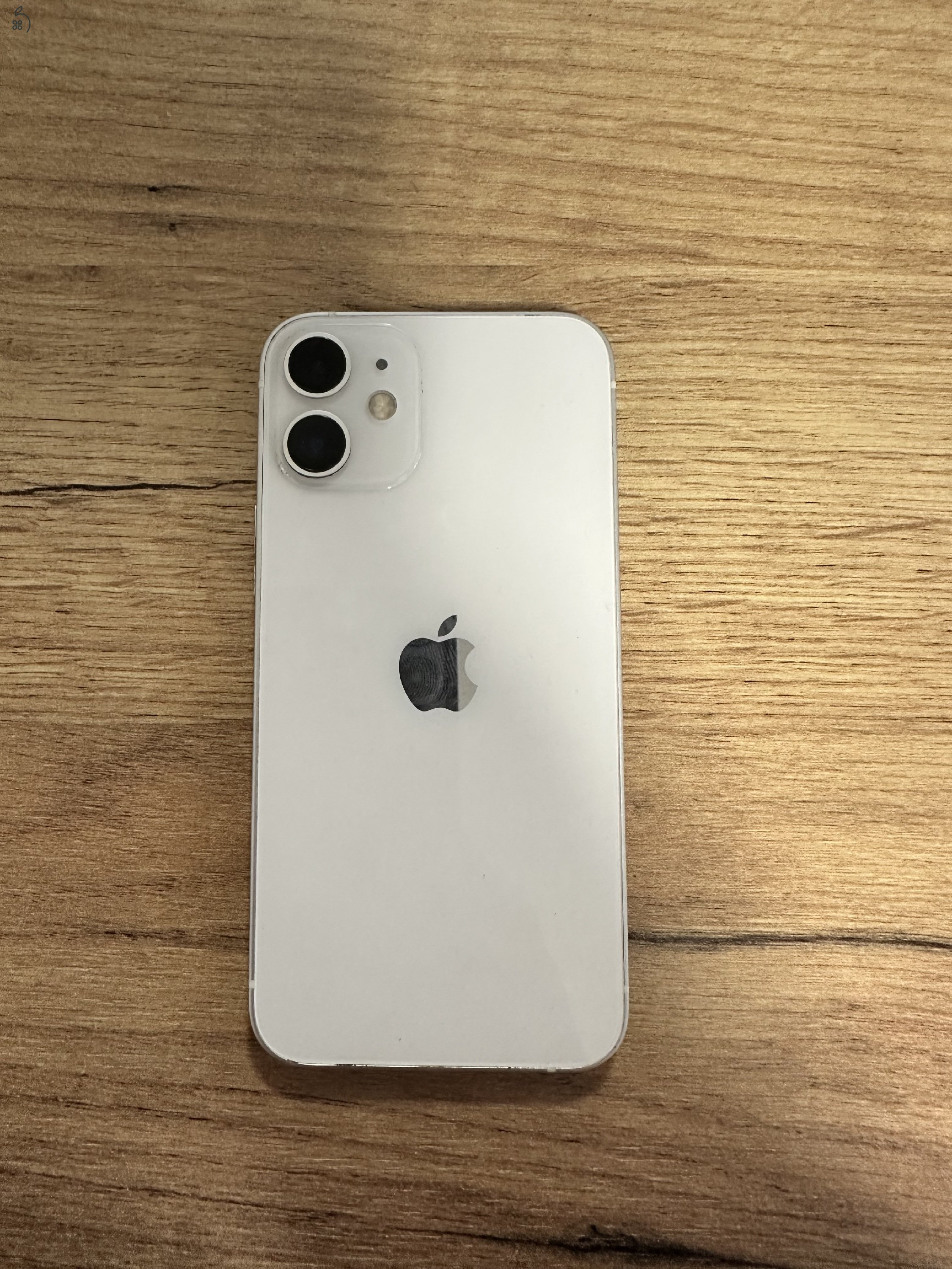 Eladó iPhone 12 Mini 64 Gb Fehér színben 