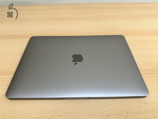 Üzletből, garanciával, új állapotú Macbook Pro Retina 13