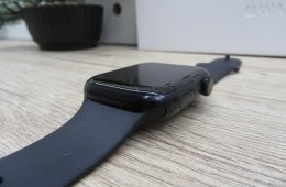 Apple Watch 8 - 45 mm - Használt, megkímélt