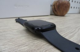 Apple Watch 8 - 45 mm - Használt, megkímélt