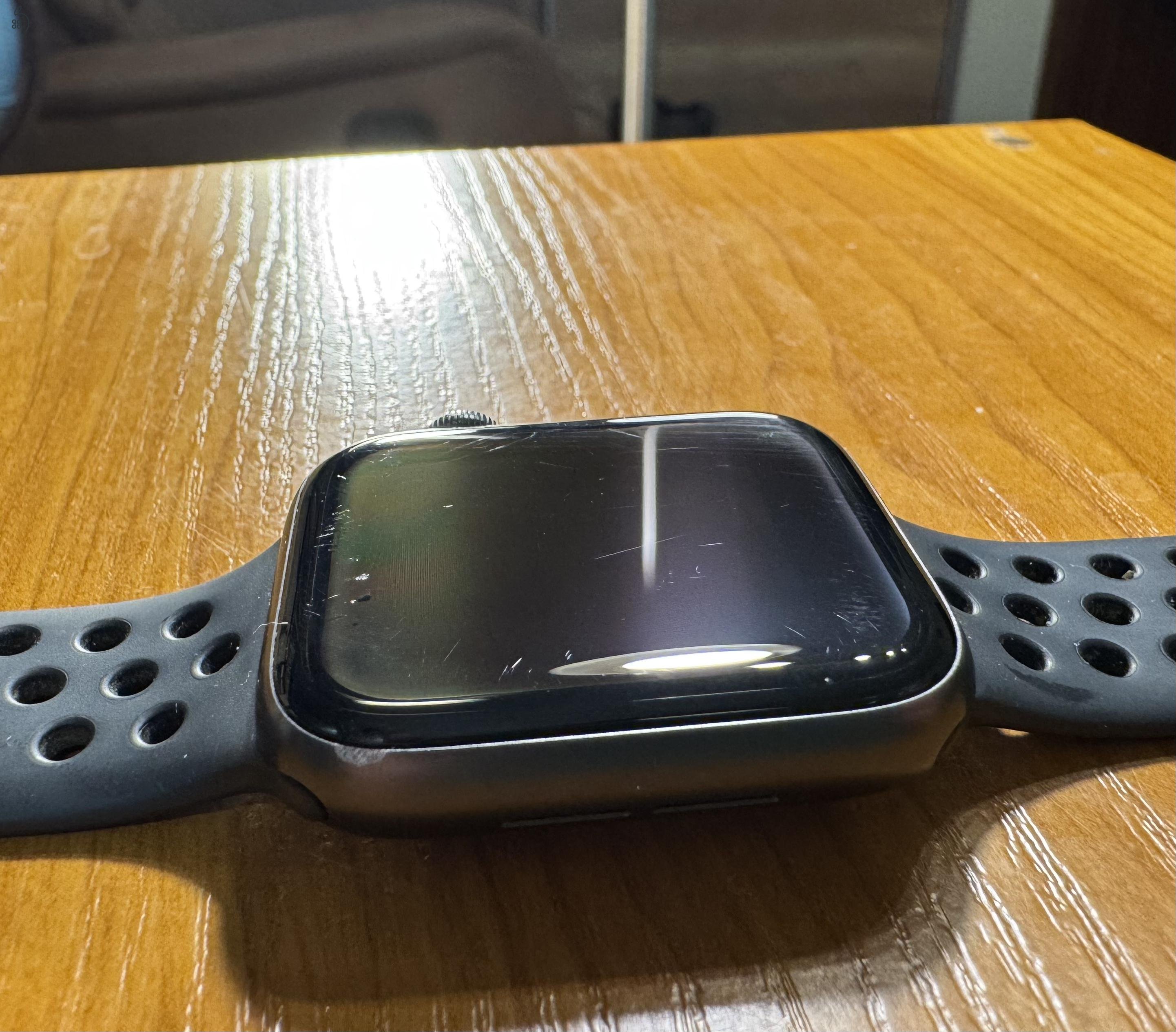 APPLE WATCH NIKE S5 44MM