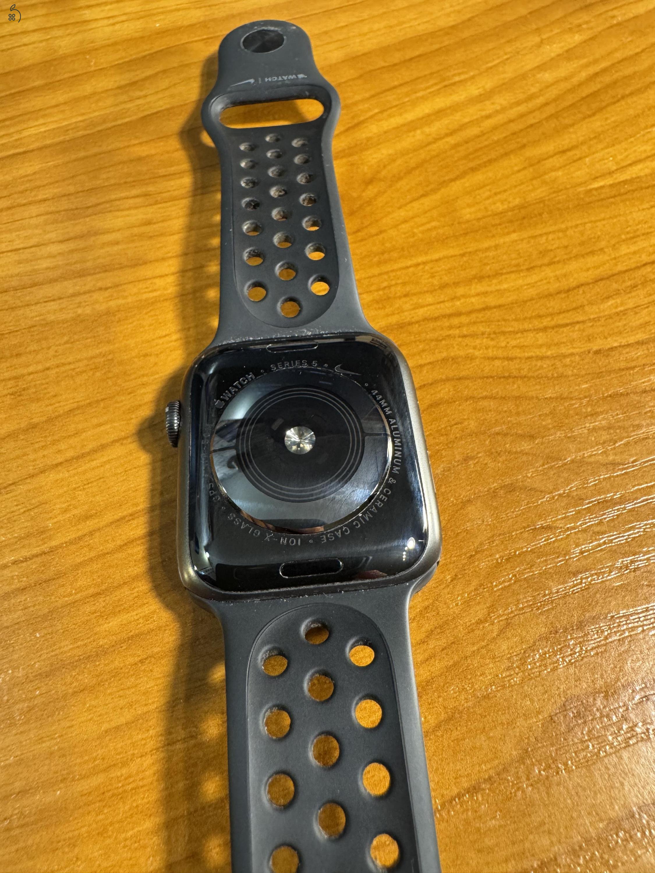 APPLE WATCH NIKE S5 44MM