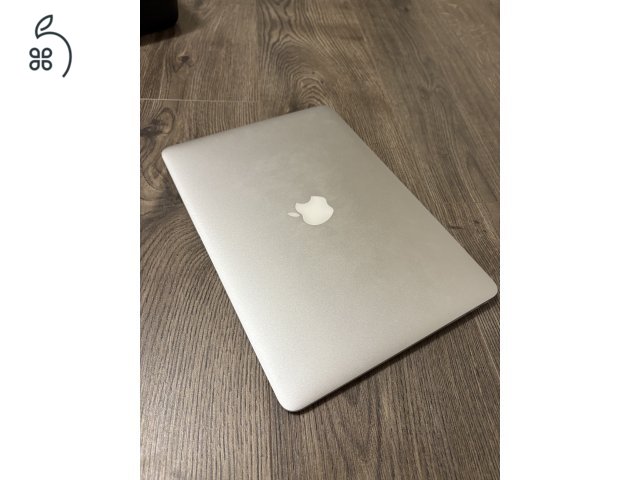 MacBook Air - kitűnő állapotban