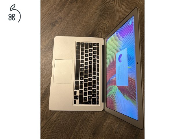 MacBook Air - kitűnő állapotban