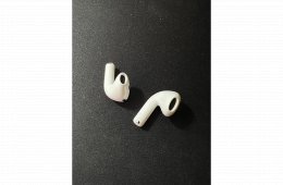 AirPods 4