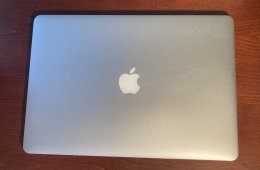 MacBook Pro (Retina, 15-inch, Mid 2015, 500Gb SSD, i7)