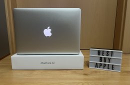 2017 MacBook Air 13 / i5 1.8 GHz / 8GB / 128GB SSD / Magyar / Új Aksival / Korrekt Áron Eladó ! ! !