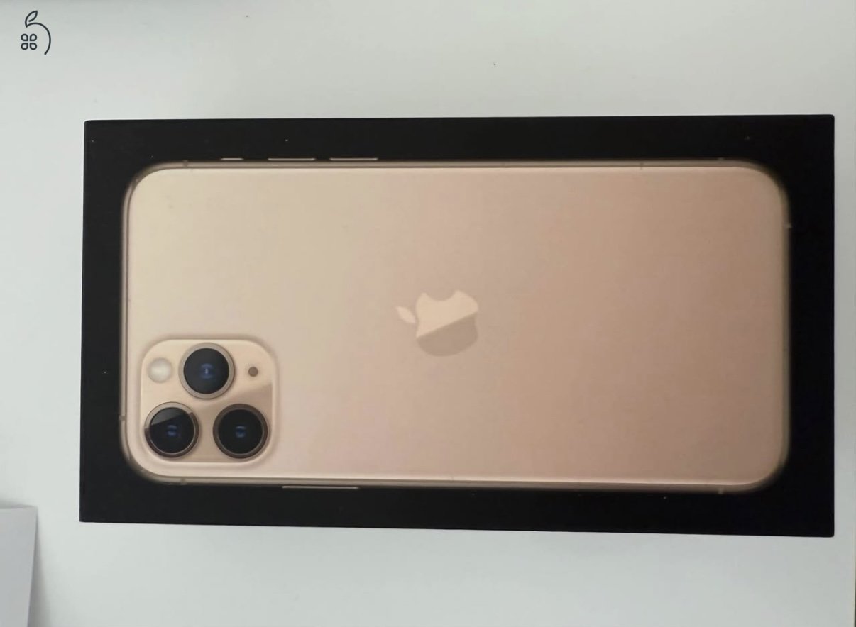 256 gb Iphone 11 Pro kábellel, tokokkal