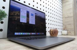 Apple Retina Macbook Pro 16 - 2019 - Használt, karcmentes