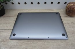 Apple Macbook Air M1 13 -2020 - Használt, szép állapot