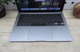 Apple Macbook Air M1 13 -2020 - Használt, szép állapot