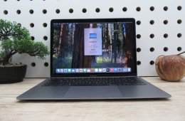 Apple Macbook Air M1 13 -2020 - Használt, szép állapot