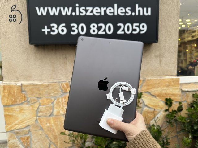 SZOMBATONKÉNT IS NYITVA | Makulátlan iPad 8 32 GB Wifi Space Grey akár 1 év garanciával