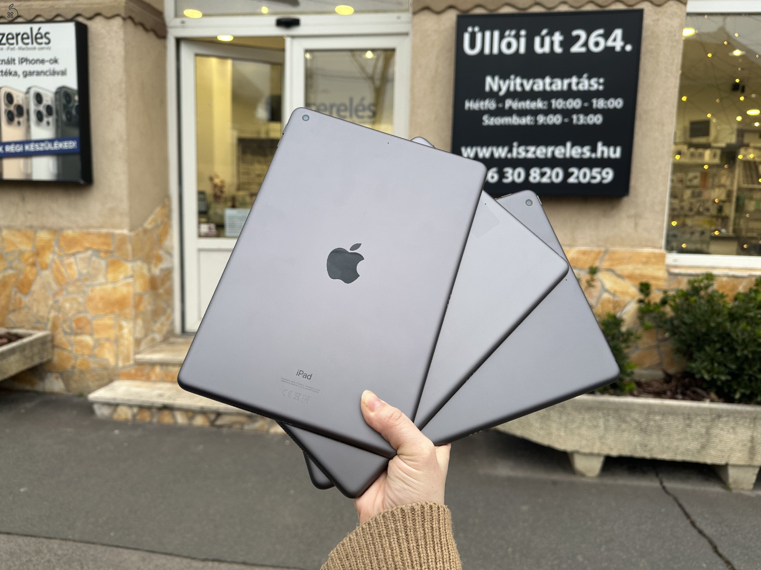 SZOMBATONKÉNT IS NYITVA | Makulátlan iPad 8 32 GB Wifi Space Grey akár 1 év garanciával