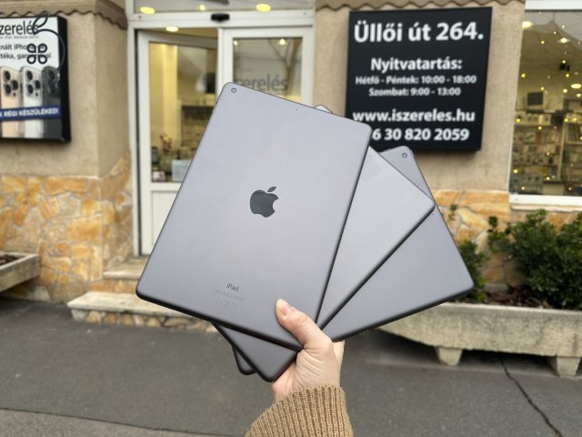 SZOMBATONKÉNT IS NYITVA | Makulátlan iPad 8 32 GB Wifi Space Grey akár 1 év garanciával