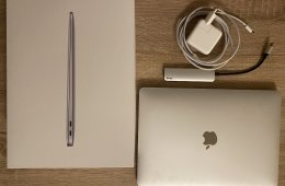 Apple Macbook Air 13