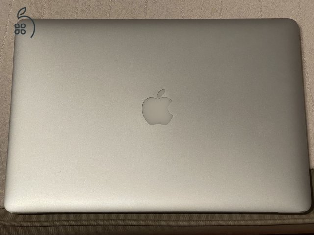 Apple MacBook Pro 15 inch / mid 2014 / 16GB RAM / 1 Tera / 2.2 GHz Inte Core I7