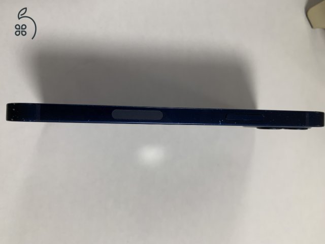 Apple iPhone 12 Blue