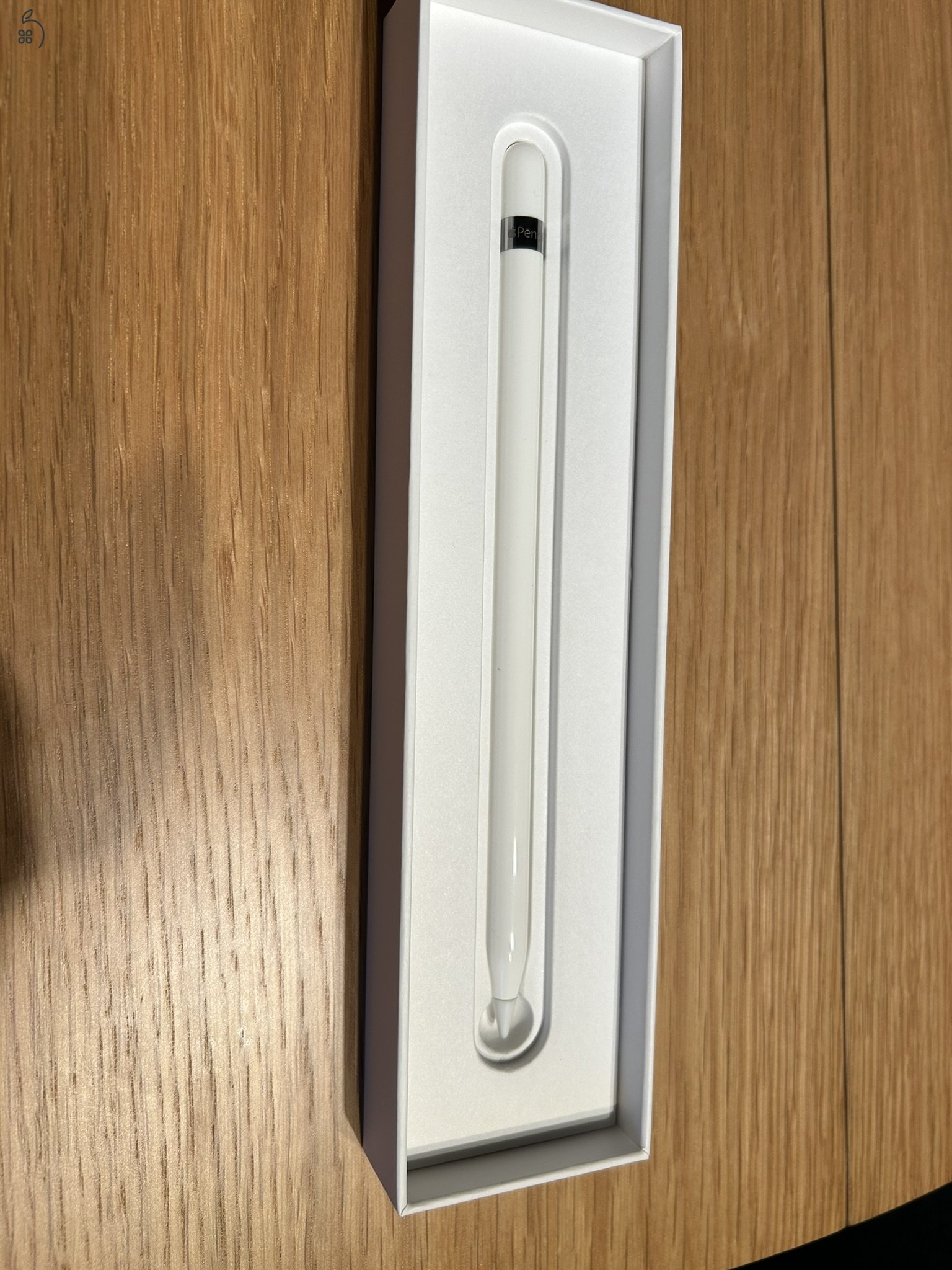 Apple Pencil 1. gen. lighting adapterrel pótheggyel