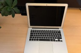 Apple Macbook AIR