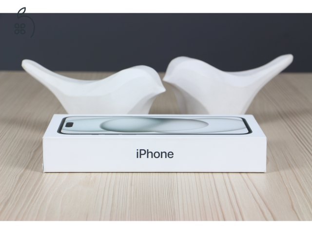 Apple iPhone 15 Plus 128GB Fekete US-6102